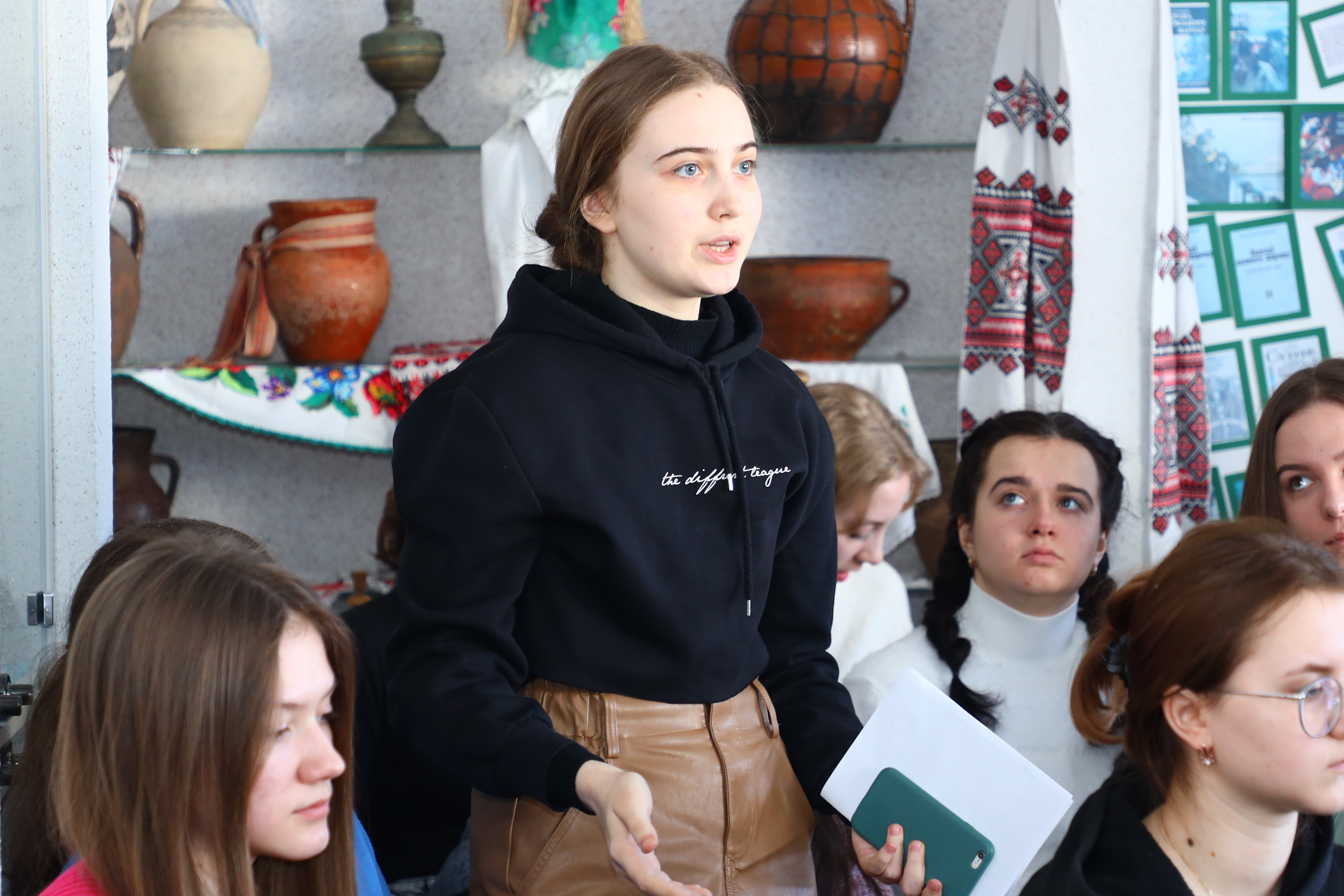 Студенти ФІЖ вміло ініціюють дискусію